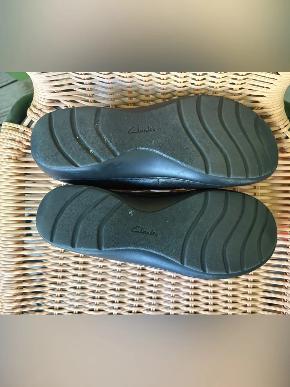 Clarks classic black